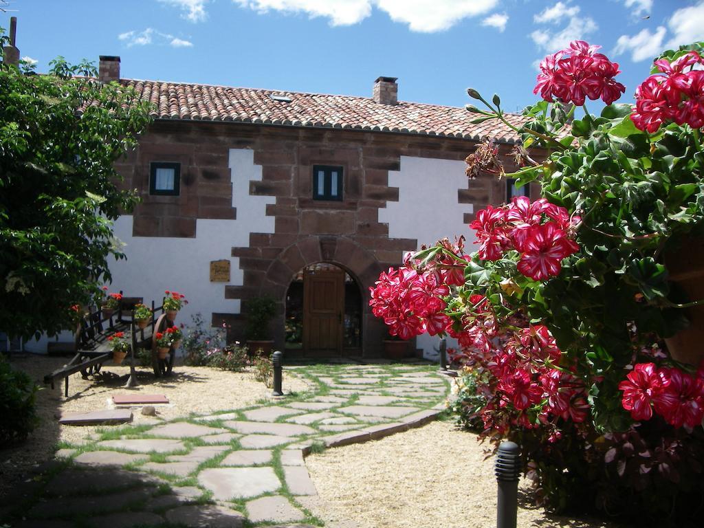 La Casa De Las Brujas Hotel Barrio  ภายนอก รูปภาพ