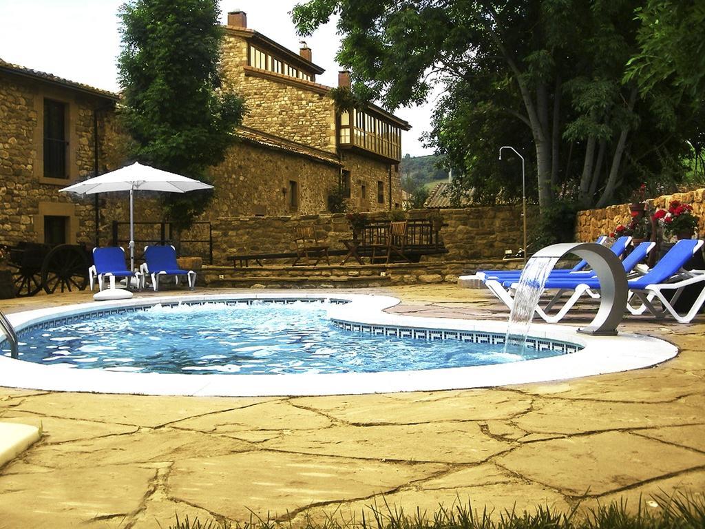 La Casa De Las Brujas Hotel Barrio  ภายนอก รูปภาพ