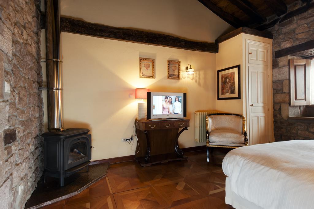 La Casa De Las Brujas Hotel Barrio  ภายนอก รูปภาพ